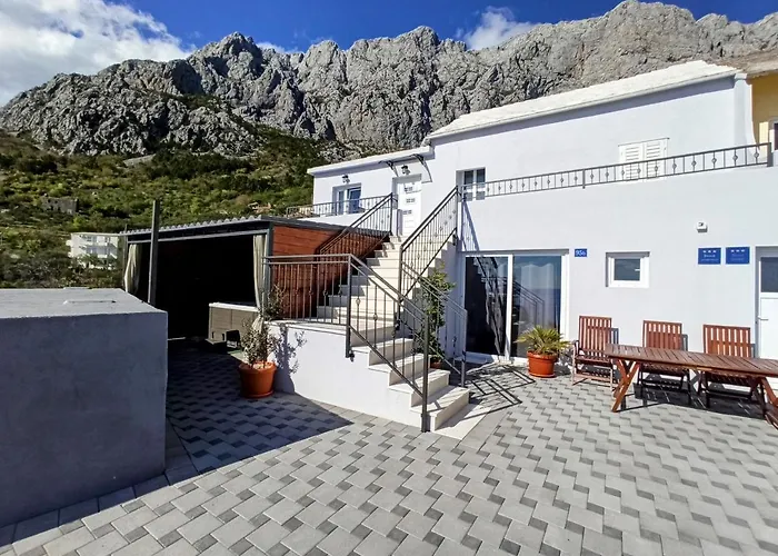 Villa Top Hill With Private Pool