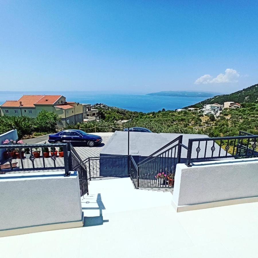 Hill With Private Pool Makarska